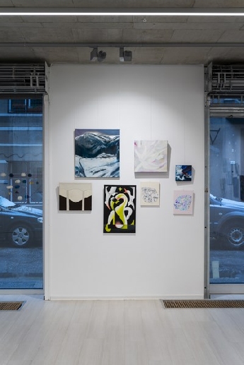 Decembrové stopy 10 :  Biela