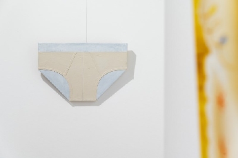 Decembrové stopy 10 :  Biela