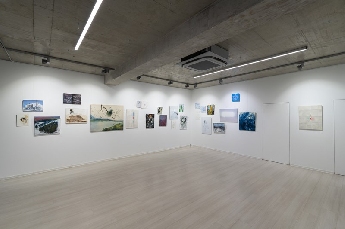 Decembrové stopy 10 :  Biela